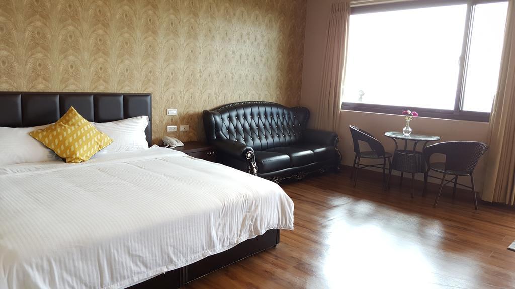 Chi House Hotel Miaoli Exterior foto